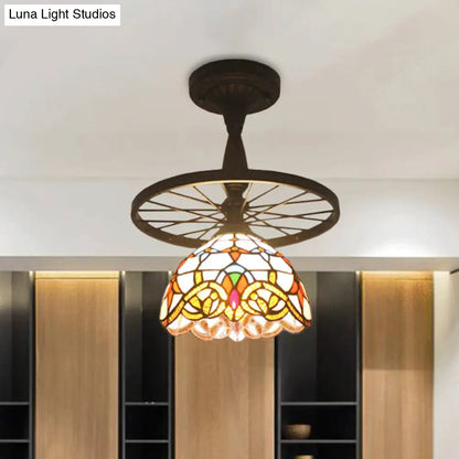 DecorBites™ مصباح سقف نصف مسطح من الزجاج العتيق من تيفاني برأس واحد باللون البرتقالي للممر مع تصميم قبة شبكية وأنماط زخرفية