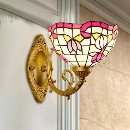 Aplique victoriano de una luz con vitral artístico y base de latón para baño - Lámpara de tocador con diseño de uvas/flores