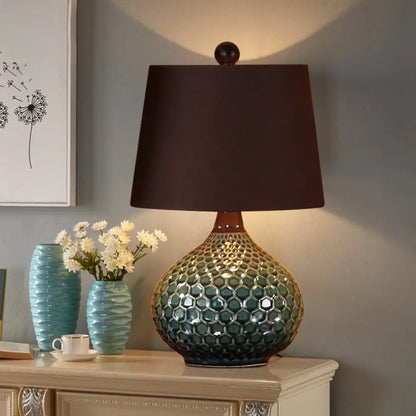 Lámpara de escritorio de 11"/14" color café, con una luz y pantalla cilíndrica de tela de estilo antiguo, ideal para mesita de noche.