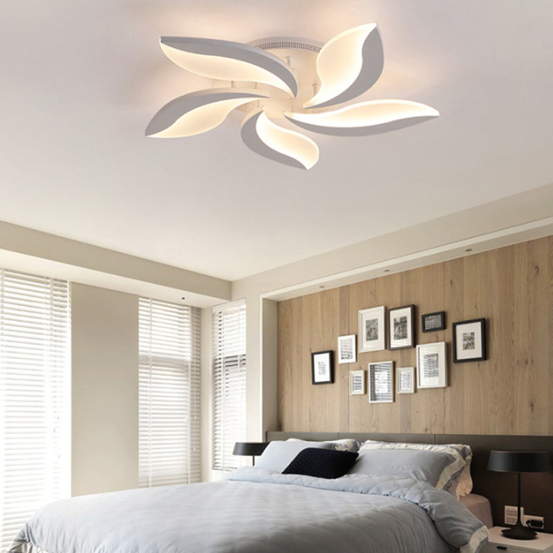 DecorBites™ DecorBites™ Contemporary Acrylic Flower Flush Mount Light: LED Ceiling Lighting Fixture with 3/5/9 Lights in Warm/White/Natural Light