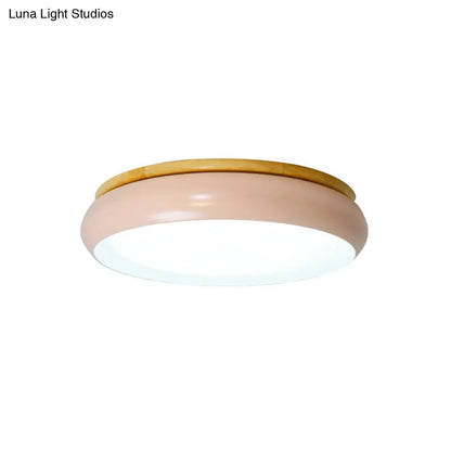 Lámpara de techo LED DecorBites™ de 18"/21.5" de diámetro, con acabado en madera Macaron, disponible en blanco, rosa y verde. Luz blanca, cálida y natural.