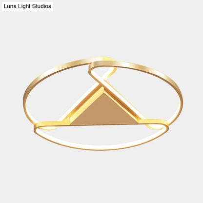 Lámpara de techo empotrada LED dorada DecorBites™ de 18"/23.5" de ancho - Diseño moderno semicircular en acrílico - Base triangular central - Luz cálida/blanca
