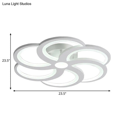 ديكوربايتس™ 19.5 بوصة/23.5 بوصة عرضًا، مصباح LED مدمج مصنوع من المعدن والأكريليك على الطراز الشمالي، باللون الأبيض - إضاءة دافئة لغرفة المعيشة