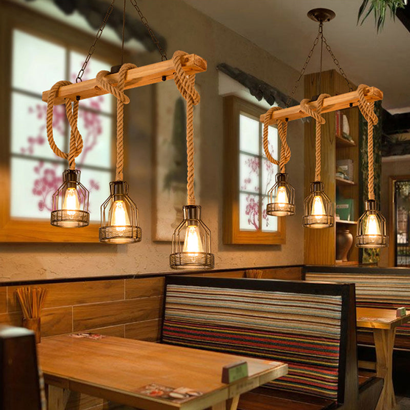 Lámpara colgante rústica de madera DecorBites™: Lámpara lineal colgante para isla de restaurante con jaula de cuerda marrón (3/5 luces)