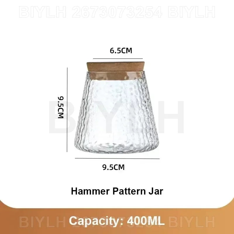 Clear glass hydroponic plant pot with textured hammer pattern and natural wood lid 400ml capacity for home decor
