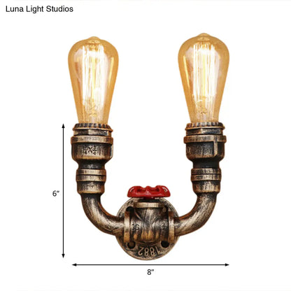 Aplique de pared de dos luces estilo industrial: aplique de hierro forjado en forma de U con tubo de latón envejecido