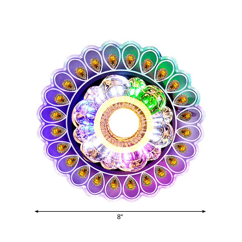 Lámpara de techo empotrada DecorBites™ Crystal LED con borde en forma de cola de pavo real: elegante y minimalista.