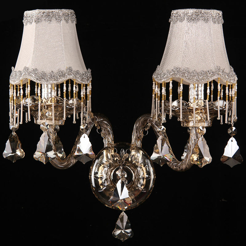 Aplique de pared de tela de estilo antiguo con 2 luces y flecos para dormitorio - Diseño festoneado ámbar