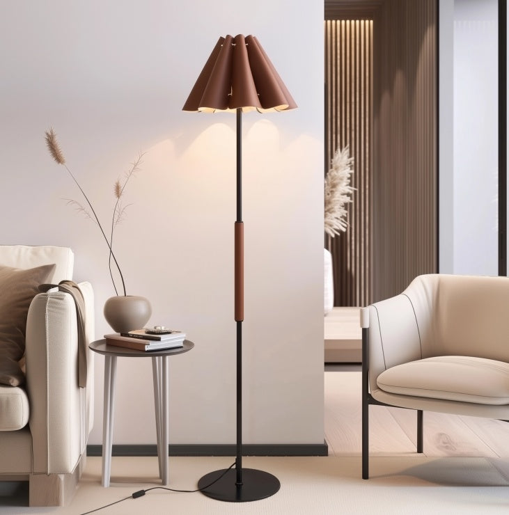 Stehlampe mit Lederlampenschirm, ideal für Wohnzimmer, Schlafzimmer, Büros