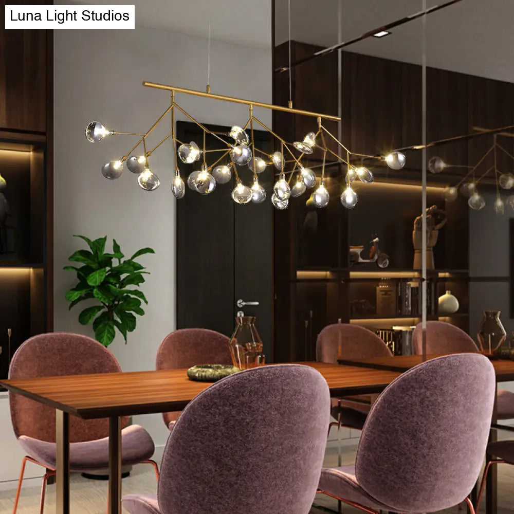 ديكوربايتس™ مصباح معلق بـ 27 لمبة جزيرة بلمسة نهائية من النحاس مع غطاء زجاجي - تصميم فرع بسيط