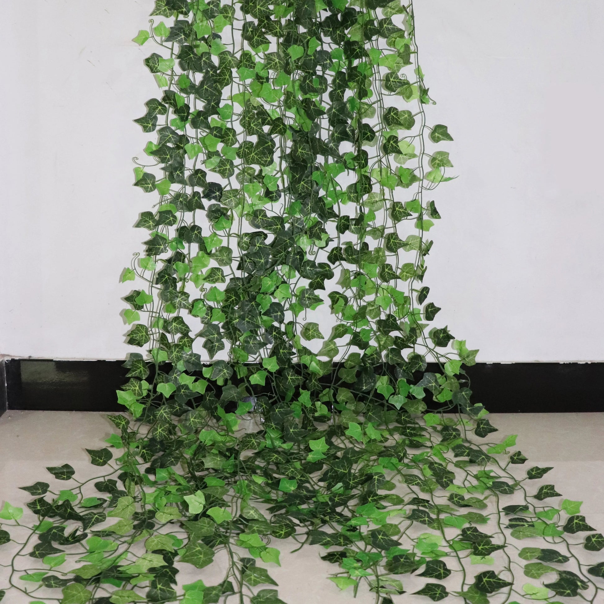 2.4M Green Artificial Ivy Garland