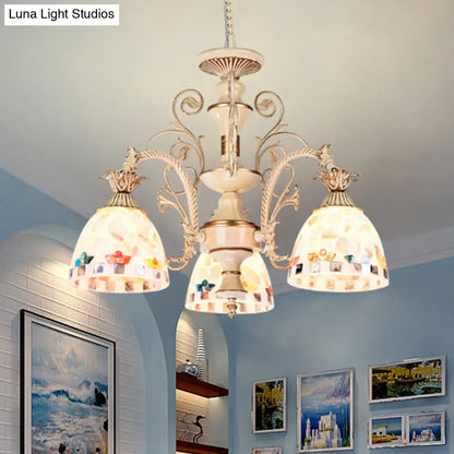 ثريا DecorBites™ بثلاثة مصابيح وخمسة مصابيح - طقم مصباح معلق من الفسيفساء الزجاجي الملون باللونين الأبيض والذهبي على طراز تيفاني