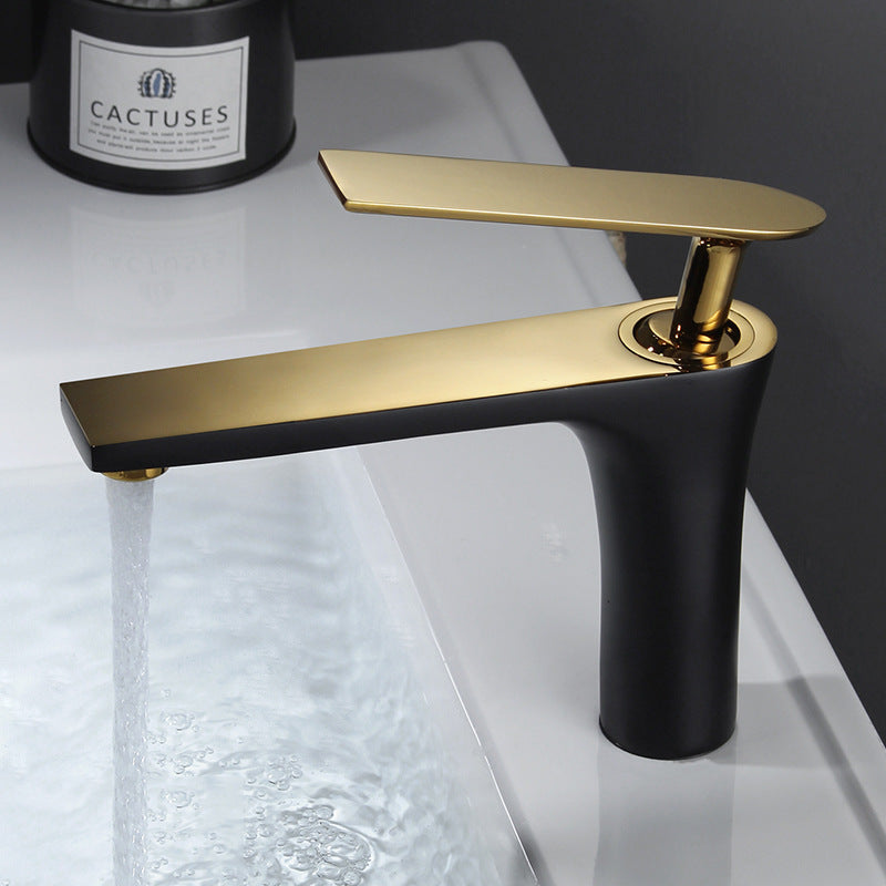 Brushed Gold Basin Faucet With Ceramic Disc Valve