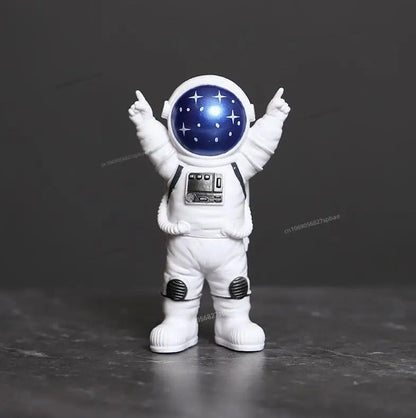 4 pcs Space Astronaut Figurines Set