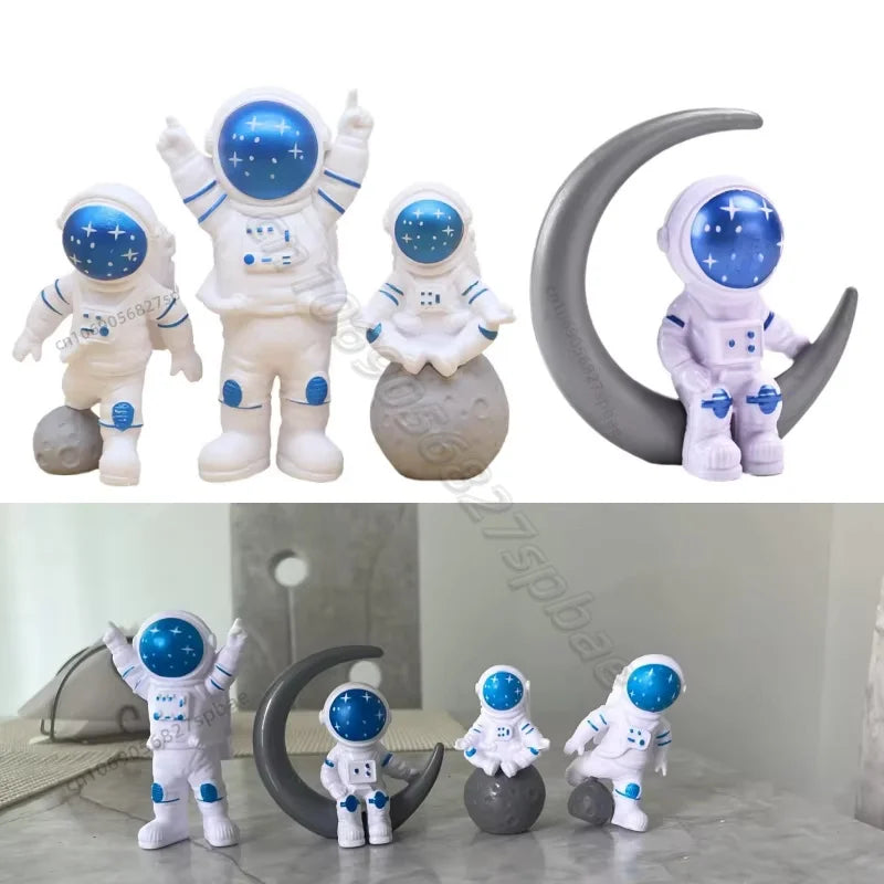 4 pcs Space Astronaut Figurines Set