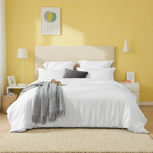 White & Pink Oversized Duvet Cover Set 3-piece Set Includes 1 Duvet Cover & 2 Pillowcases. Made Of Premium Breathable Polyester Fiber, Suitable For Both Genders' Bedrooms And Hotel Use. The Perfect Ch