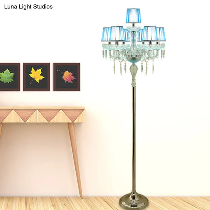 Lámpara de pie candelabro de cristal tradicional azul con pantalla plisada, de 5/6/7 bombillas.