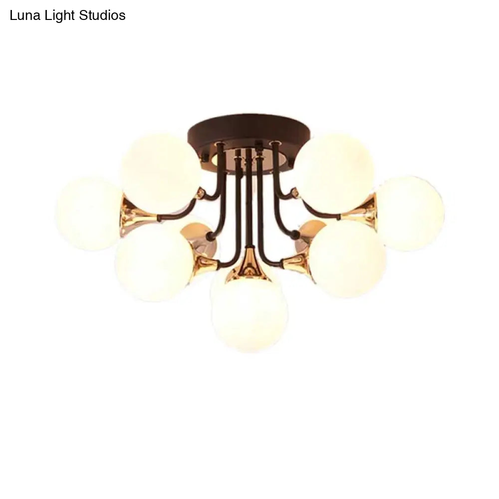 ثريا DecorBites™ 6/10/13 شبه مسطحة مع ظلال زجاجية بيضاء حليبية - ضوء كروي أسود مثبت في السقف