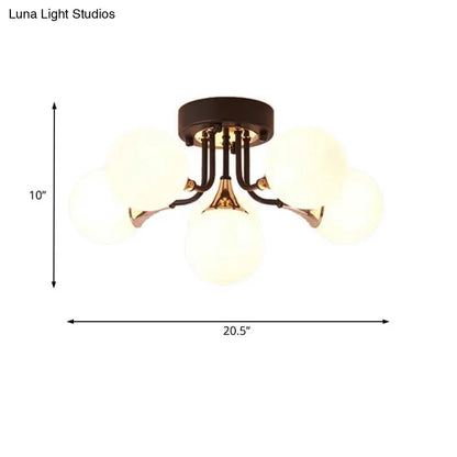 ثريا DecorBites™ 6/10/13 شبه مسطحة مع ظلال زجاجية بيضاء حليبية - ضوء كروي أسود مثبت في السقف