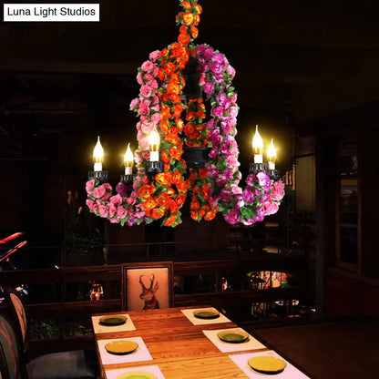 Kit de lámpara colgante metálica de 6 cabezales: Lámpara de araña morada con brazo curvo y decoración floral - Iluminación industrial para restaurantes