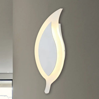 Aplique de pared LED acrílico sencillo de 6" de ancho - Luz cálida/blanca