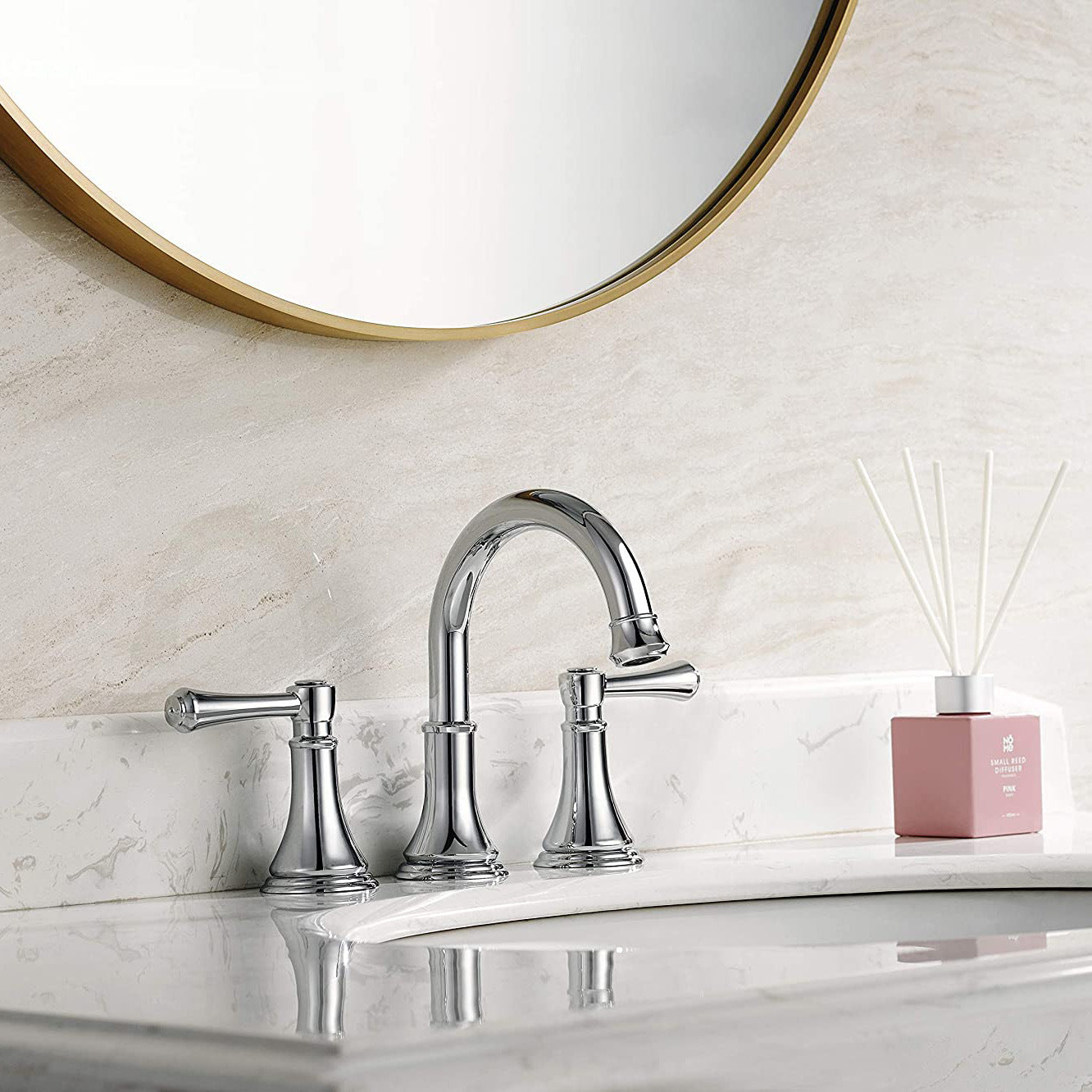 Chrome Modern Faucet Set