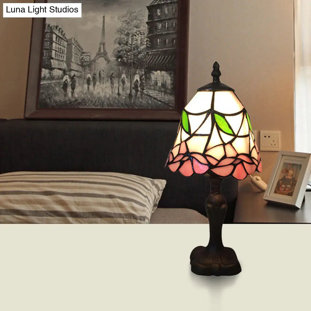 Lámpara de lectura estilo Tiffany con forma de campana de 18/15 cm de ancho y vitral rosa: perfecta para el dormitorio.