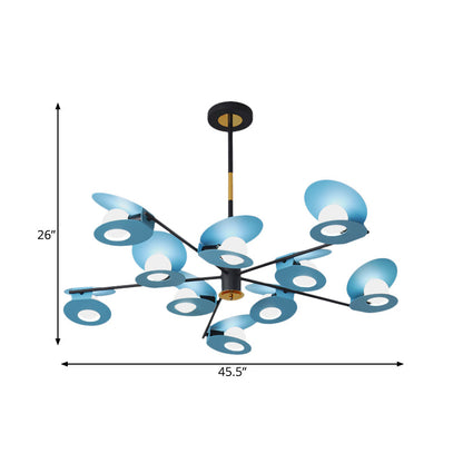 Lámpara de techo colgante contemporánea con diseño calado y acabado metálico, 10 bombillas.