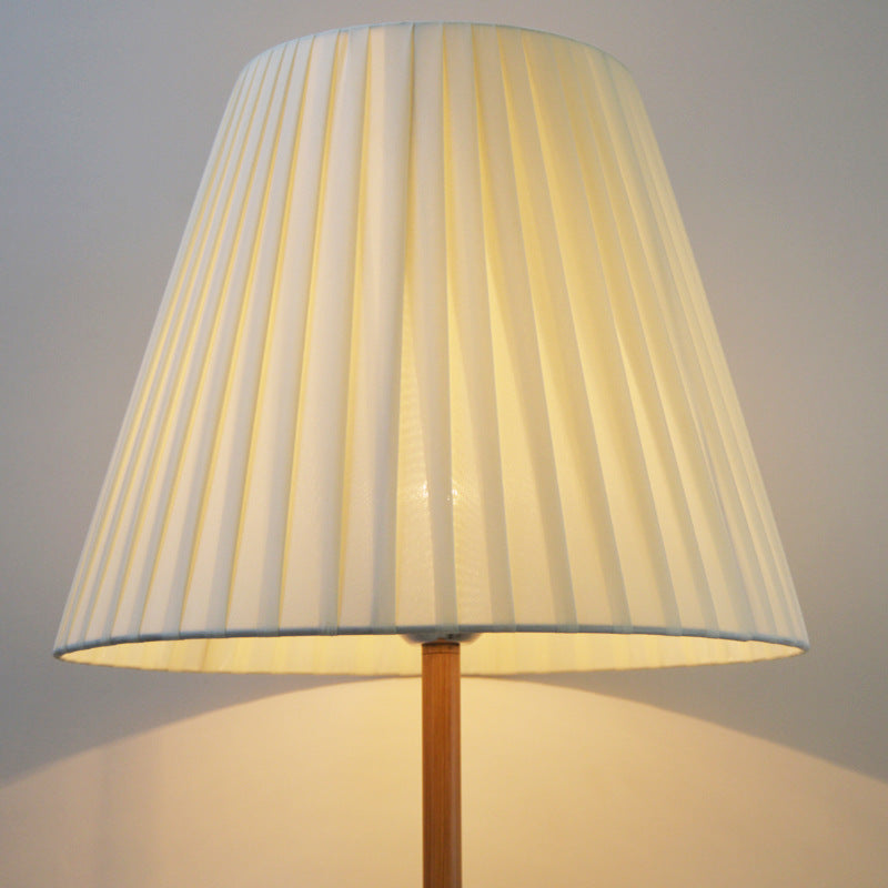 Fabric Warm Vertical Floor Lamp