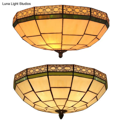 DecorBites™ Lámpara de techo empotrada Tiffany de 8"/10" de ancho con portalámparas de 3 luces y pantalla de cristal artístico beige - Decoración para dormitorio