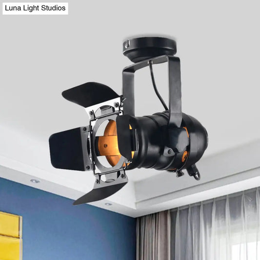 Lámpara de techo DecorBites™ de estilo industrial de 8"/12" de ancho con cabezal giratorio y pantalla metálica. Lámpara de techo de color negro para sala de estar.