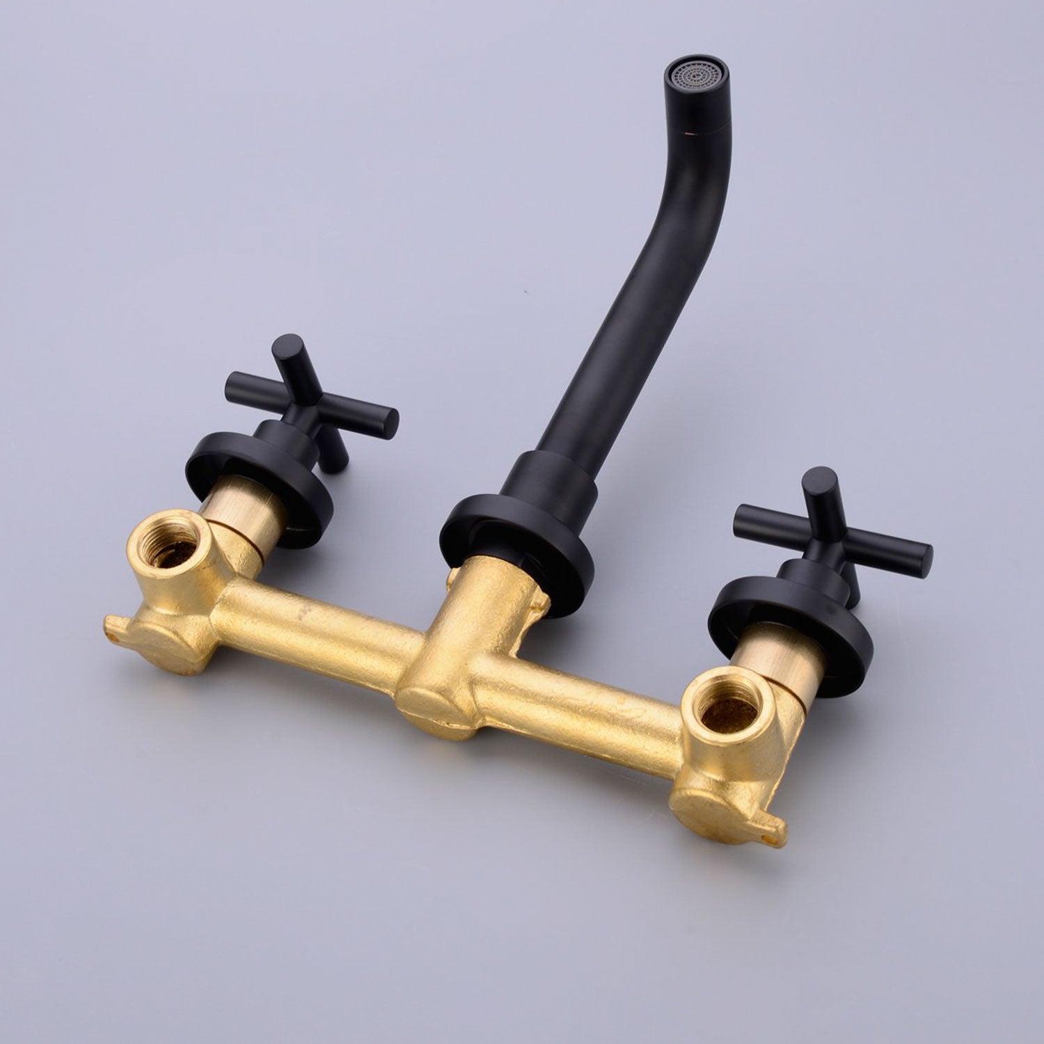 Wall-mounted Bathroom Faucet Elegant Contemporary Style