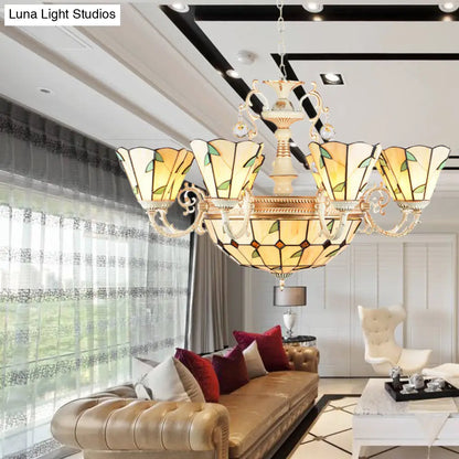 Lámpara colgante de interior con vidrieras del 11S: pantalla cónica y de cúpula, estilo rústico beige.