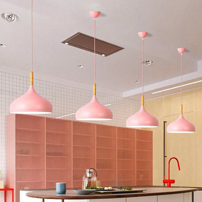 ديكوربايتس™ إضاءة معلقة على شكل دمعة بعرض 9.5 بوصة/12.5 بوصة/14 بوصة على الطراز الشمالي، مصباح معلق معدني واحد باللون الأسود/الأبيض/الذهبي