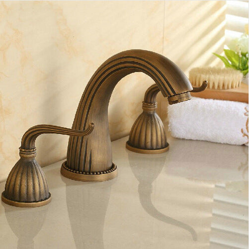 Antique Brass Washbasin Faucet Easy Install