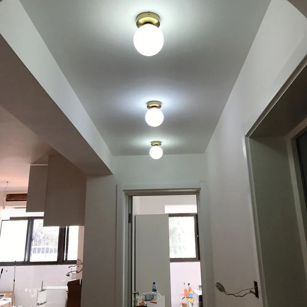 ديكوربايتس™ - مصباح سقف على شكل كرة زجاجية لديكور غرفة النوم العصرية