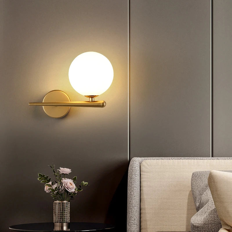 Accoval Modern Black and Gold Wall Lamp