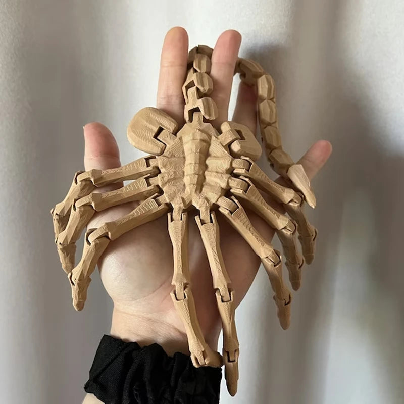 Alien Facehugger Model - Articulated Collectible