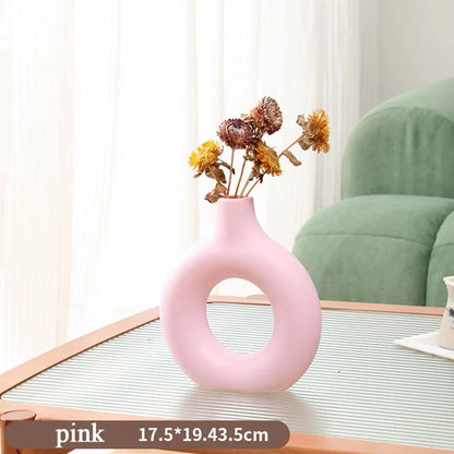 Black Minimalist Donut Shape Vase