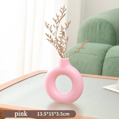 Black Minimalist Donut Shape Vase