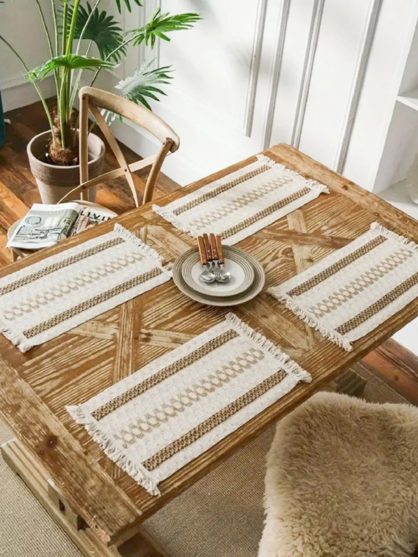 Boho Macramé Table Runner - Cream & Brown