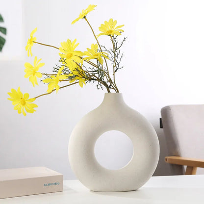 Ceramic Circular Hollow Decorative Vase