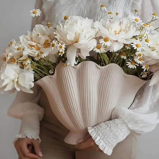 Ceramic Shell-Shaped Vase for Flowers