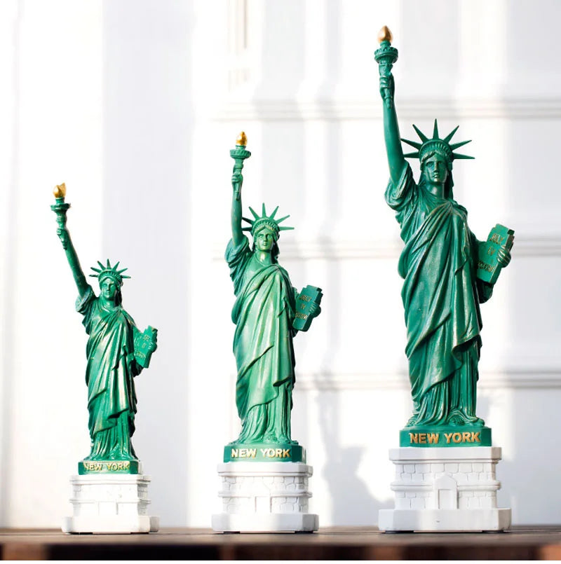 Creative Statue of Liberty Figurine