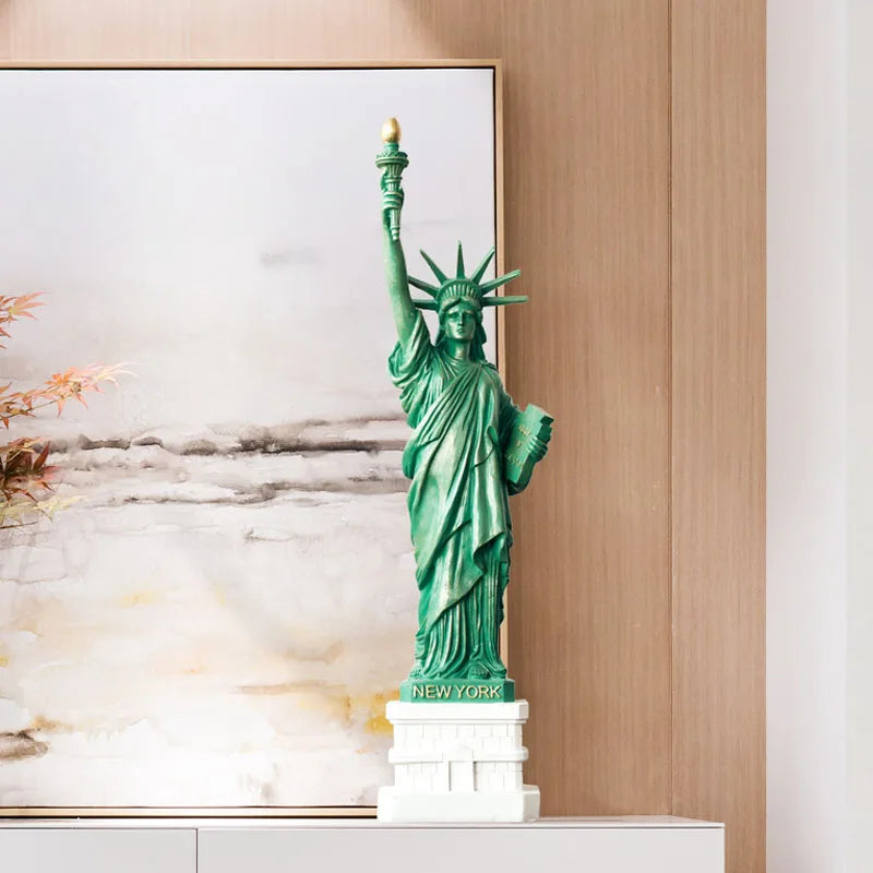 Creative Statue of Liberty Figurine