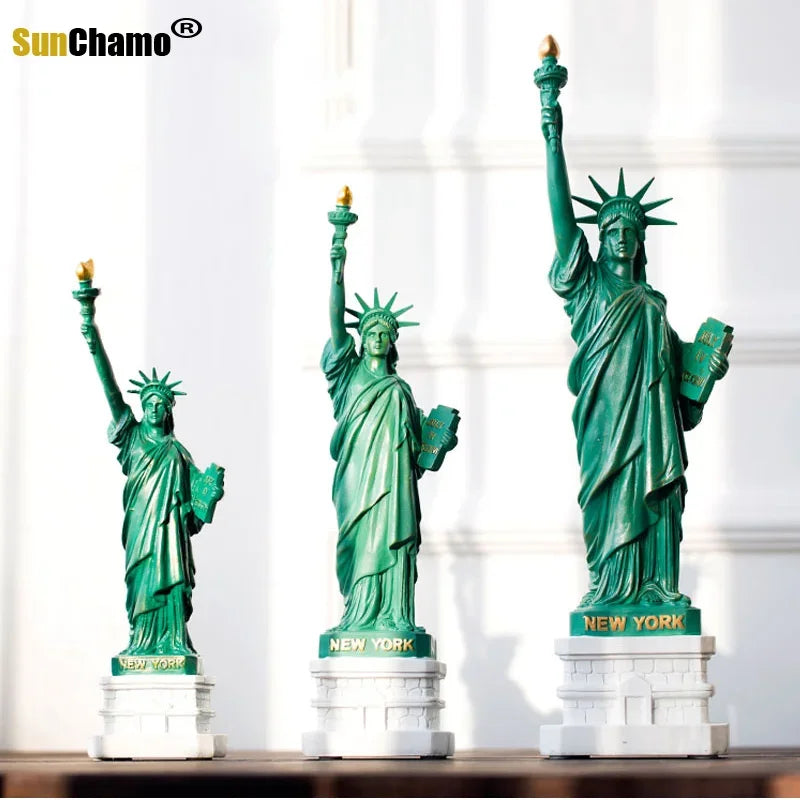 Creative Statue of Liberty Figurine