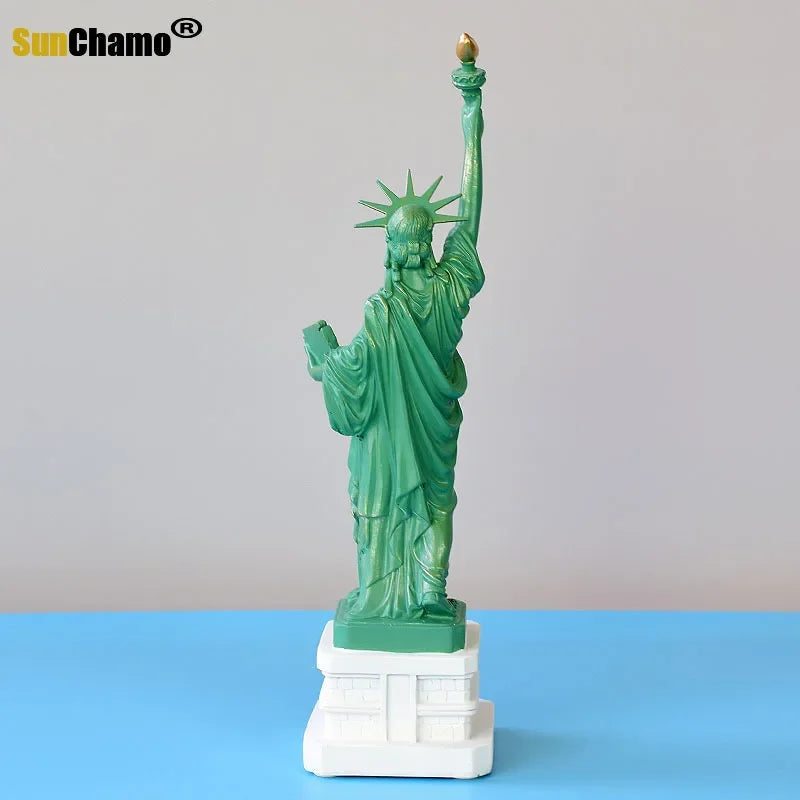 Creative Statue of Liberty Figurine