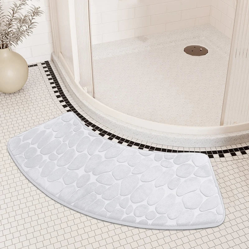 Curved Non-Slip Pebble Bath Mat