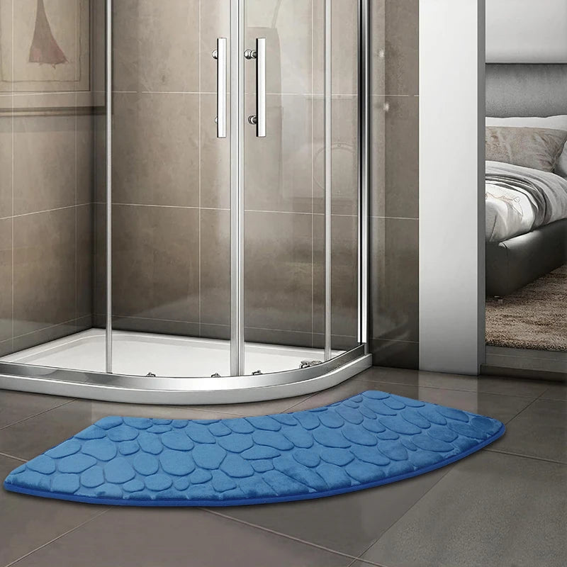 Curved Non-Slip Pebble Bath Mat