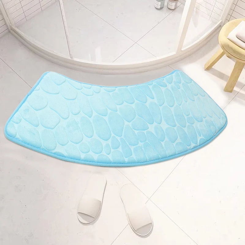 Curved Non-Slip Pebble Bath Mat